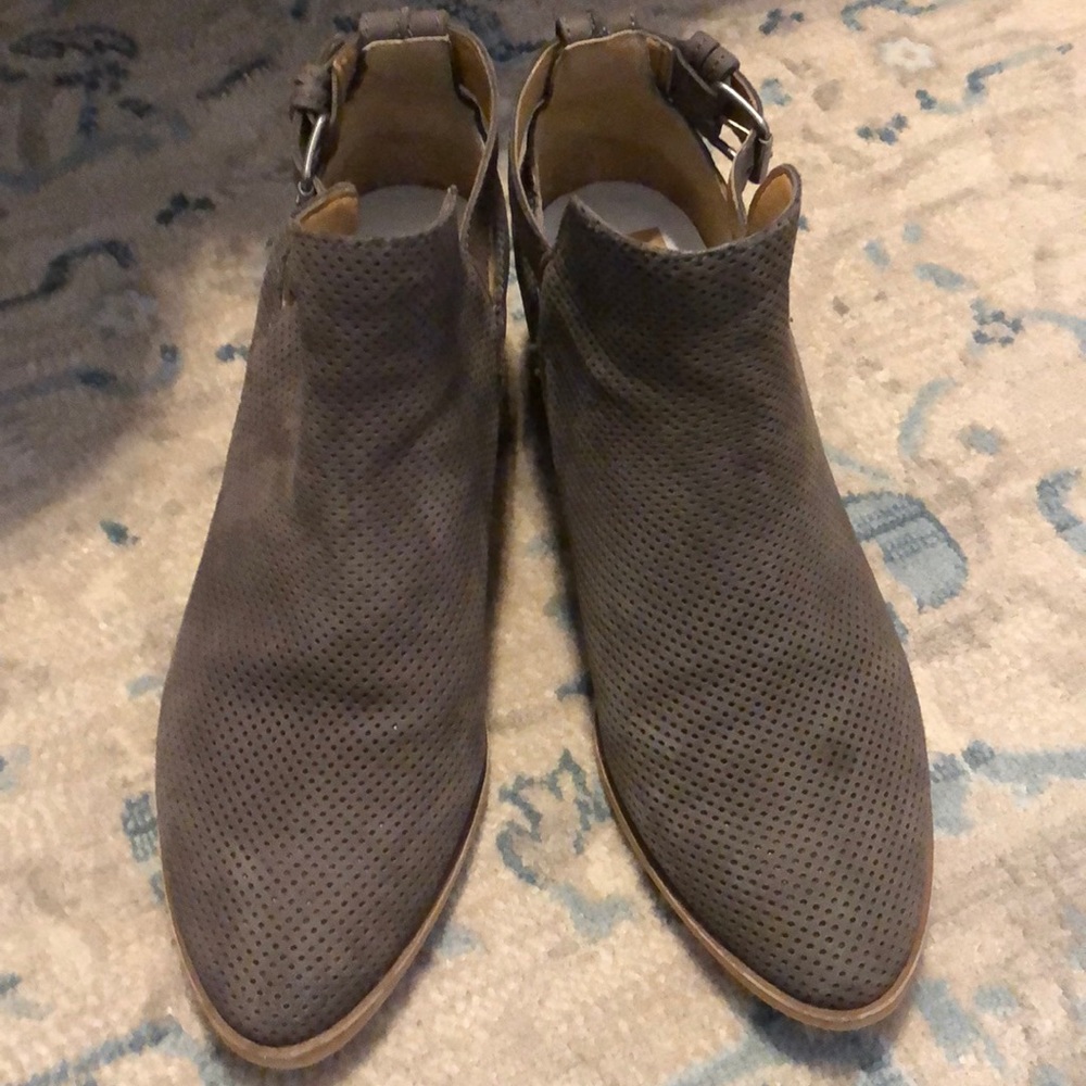 Dolce Vita Gray booties